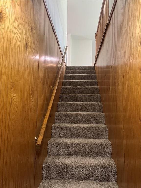 36987 W 63rd St, Camden, MO 64017 - view of staircase