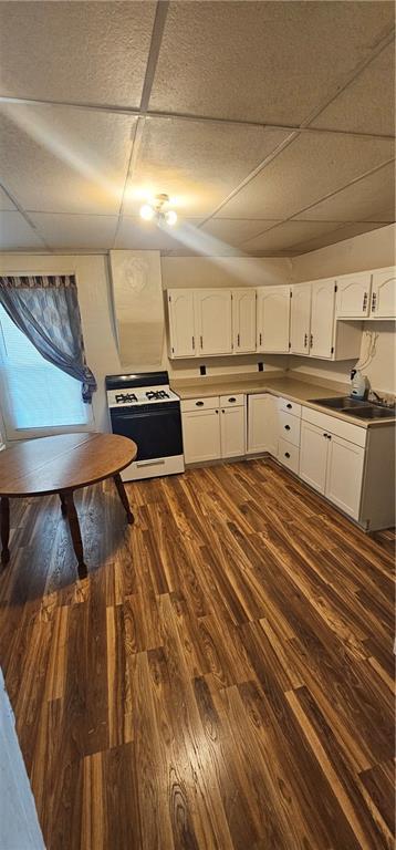 408 Kincheloe St, Carrollton, MO 64633 - photo 2