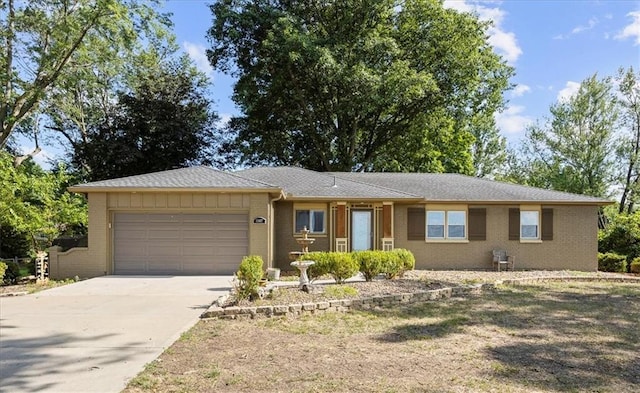 11907 W 143rd St, Olathe, KS 66062 - photo 1