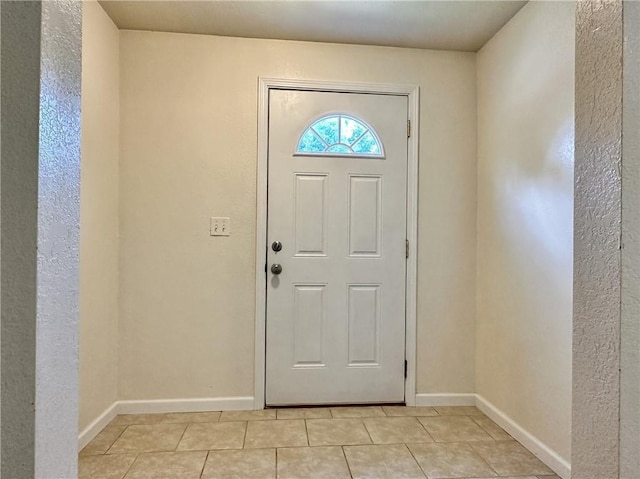 400 Webster St, Chillicothe, MO 64601 - entrance foyer featuring light tile patterned floors and a textured wall