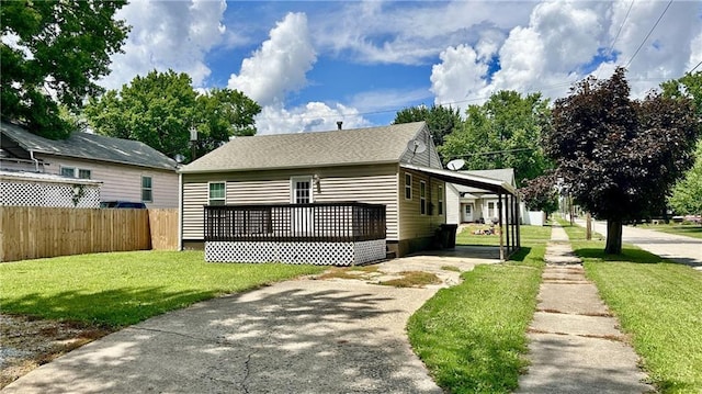400 Webster St, Chillicothe, MO 64601 - view of front of home featuring a wooden deck and a shingled roof