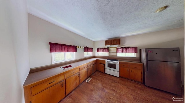 420 N Washington St, Nevada, MO 64772 - photo 10