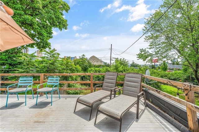 1637 Jefferson St, Kansas City, MO 64108 - view of wooden deck
