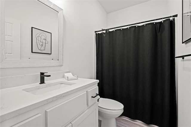 1213 NE Goshen Dr, Lees Summit, MO 64064 - full bathroom with vanity and curtained shower