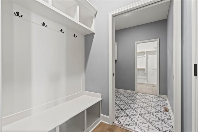 12421 Meadow Ln, Kansas City, KS 66109 - mudroom with baseboards