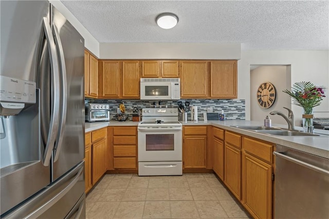 2728 Bishop St, Lawrence, KS 66046 - photo 13