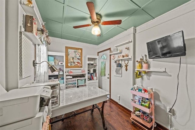 1115 W 26th St S, Independence, MO 64052 - kitchen with ceiling fan and wood finished floors