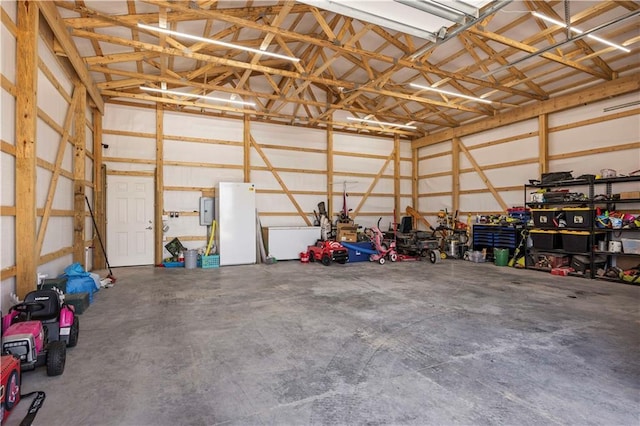679 Kingman Rd, Pomona, KS 66076 - view of garage