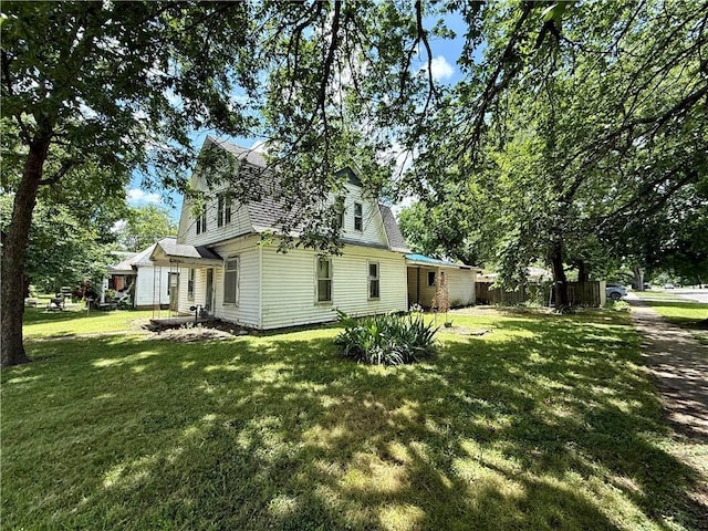333 N 12th St N, Fredonia, KS 66736 - photo 2