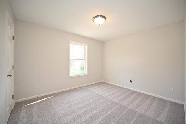 12905 Ridgeview Dr, Platte City, MO 64079 - unfurnished room featuring carpet