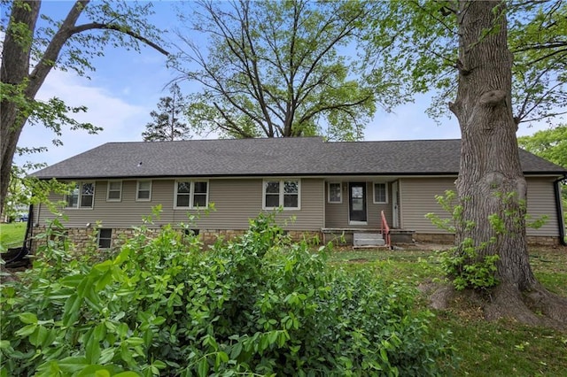 2111 Lombardy Dr, Kansas City, KS 66102 - ranch-style home with roof with shingles