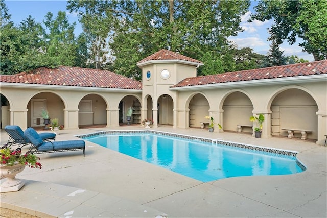 5212 W 98th Ter, Overland Park, KS 66207 - outdoor pool featuring a patio area