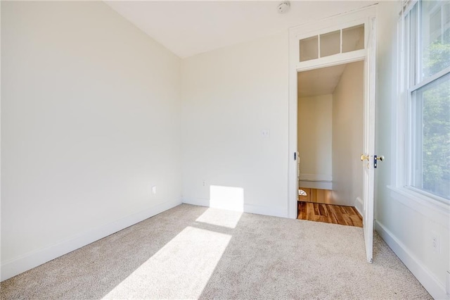 912 Pennsylvania St, Lawrence, KS 66044 - photo 20