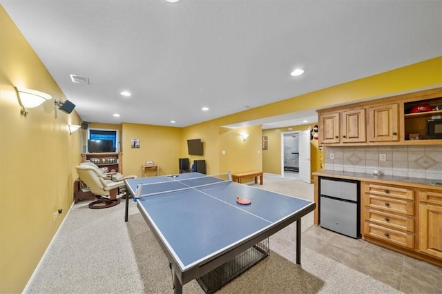 2312 SW Post Oak Ct, Lees Summit, MO 64082 - rec room with recessed lighting