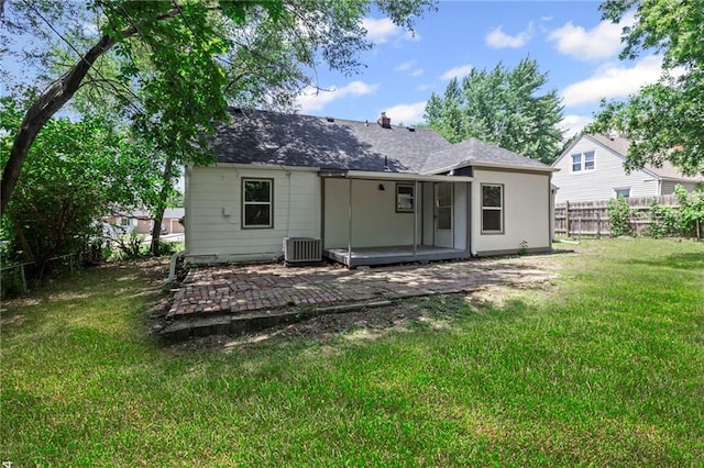 3029 S 9th Pl, Kansas City, KS 66103 - rear view of house with a patio area