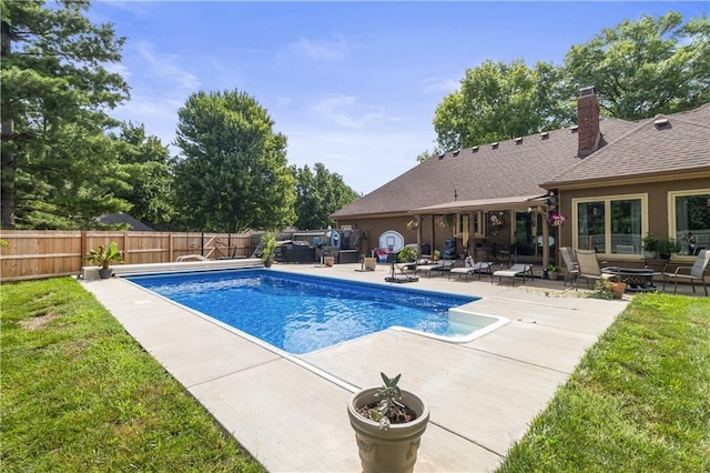 2005 NW Fawn Dr, Blue Springs, MO 64015 - view of pool with a fenced backyard and a patio area