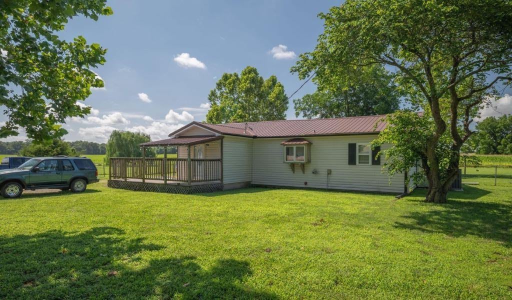 3970 NW Lawton Rd, Columbus, KS 66725 - photo 1