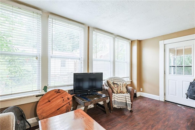 2517 Felix St, Saint Joseph, MO 64501 - living area featuring wood finished floors and a textured ceiling