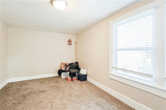 2517 Felix St, Saint Joseph, MO 64501 - unfurnished room featuring carpet and baseboards