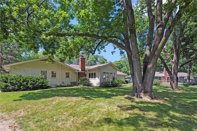 3300 W 93rd St, Leawood, KS 66206 - view of green lawn