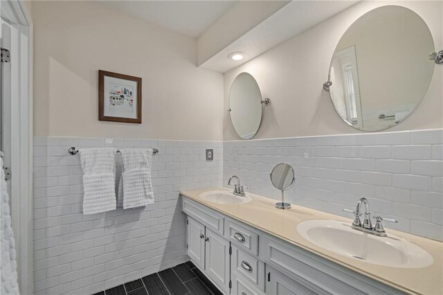 8517 Richards Rd, Lenexa, KS 66215 - photo 22