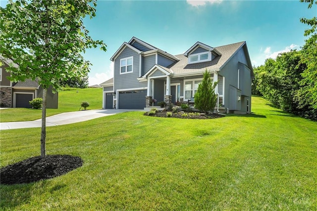 859 Canyon Ln, Lansing, KS 66043
