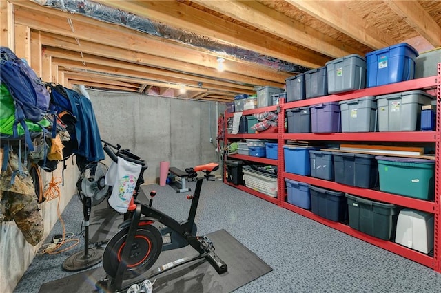 859 Canyon Ln, Lansing, KS 66043