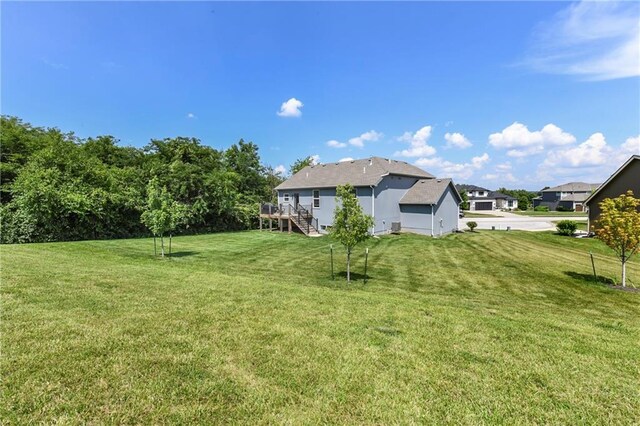 859 Canyon Ln, Lansing, KS 66043