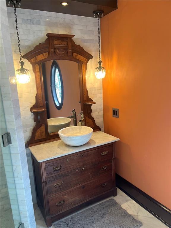 920 N Noyes Blvd, Saint Joseph, MO 64506 - photo 42
