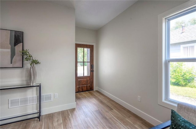 105 W Shawnee St, Paola, KS 66071 - photo 3