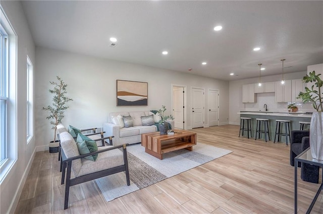 105 W Shawnee St, Paola, KS 66071 - photo 4