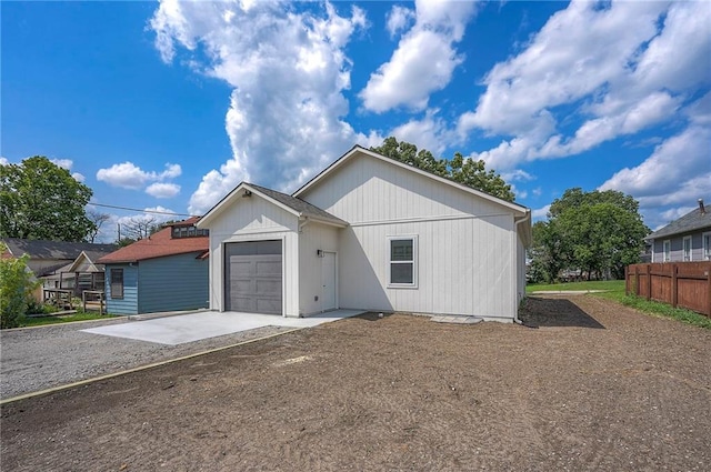 105 W Shawnee St, Paola, KS 66071 - photo 32