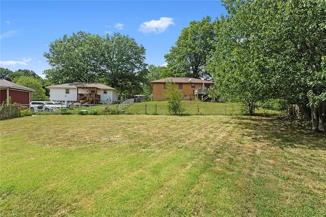 404 SE Bristol Dr, Lees Summit, MO 64063 - view of yard