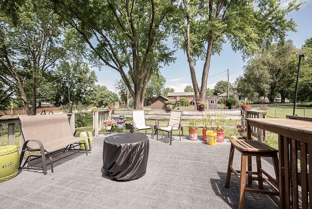 15714 Leavenworth Rd, Basehor, KS 66007 - view of patio