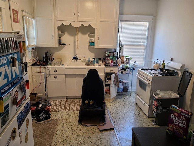 835 W 39th Ter, Kansas City, MO 64111 - photo 5