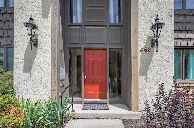 462 W 104th St Unit A, Kansas City, MO 64114 - entrance to property featuring stucco siding