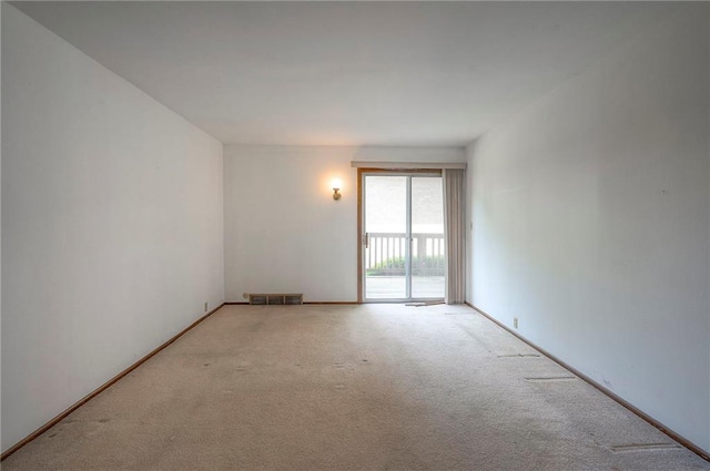 462 W 104th St Unit A, Kansas City, MO 64114 - view of carpeted empty room