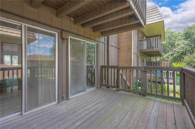 462 W 104th St Unit A, Kansas City, MO 64114 - view of deck