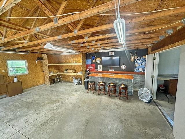 26240 Lakeview Dr, Maryville, MO 64468 - view of garage