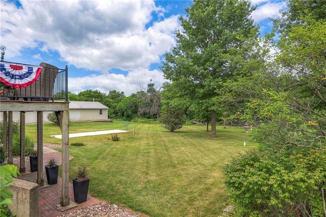 23708 S Southcrest Dr, Peculiar, MO 64078 - view of grassy yard