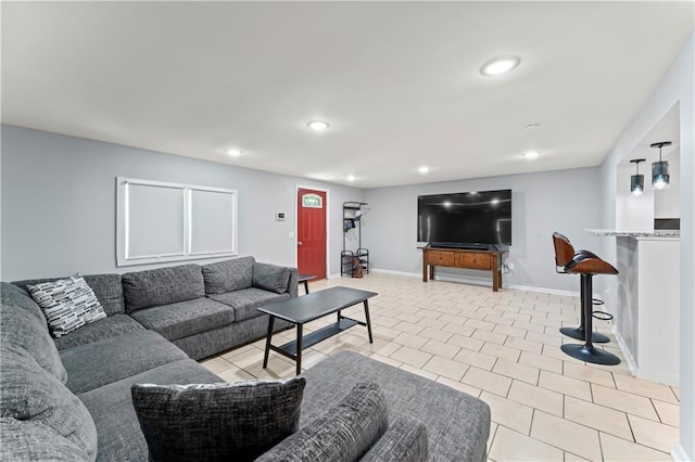 5510 Lafayette Ave, Kansas City, KS 66104 - living room featuring recessed lighting and baseboards