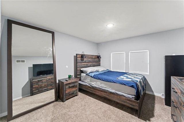 5510 Lafayette Ave, Kansas City, KS 66104 - bedroom featuring carpet flooring and recessed lighting