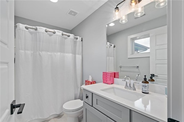 15297 W 172nd Pl, Olathe, KS 66062 - bathroom featuring vanity and toilet