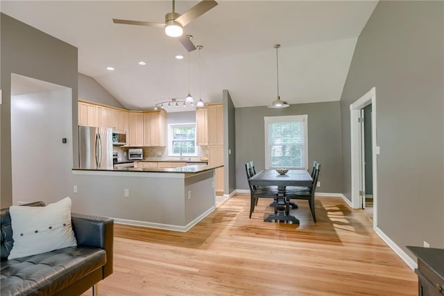 7929 Lamar Ave, Prairie Village, KS 66208 - photo 9