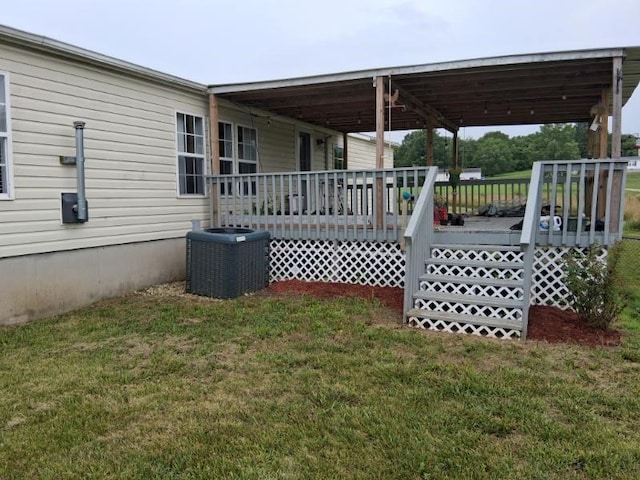 507 NW 165th Rd, Centerview, MO 64019 - view of grassy yard with a wooden deck