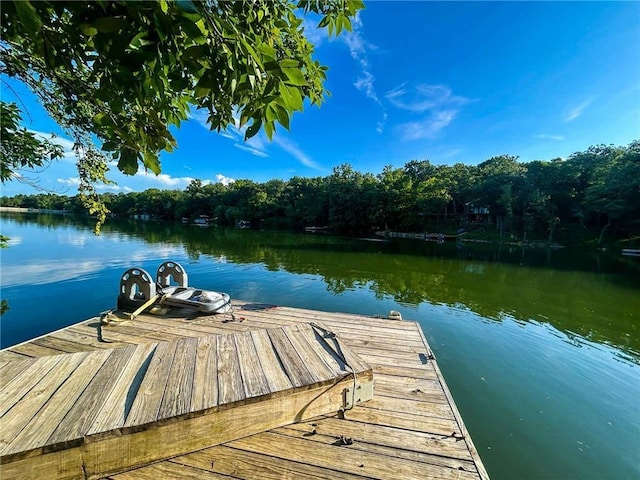 126 W Lou Ann Dr, La Cygne, KS 66040