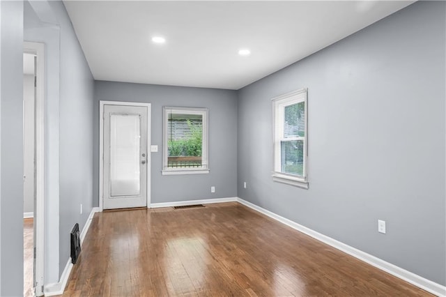 600 Ridgeview Ave, Kansas City, KS 66103 - entryway with dark wood-type flooring and recessed lighting