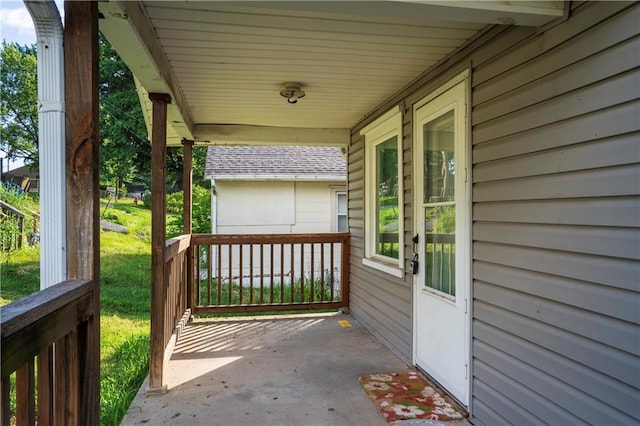 600 Ridgeview Ave, Kansas City, KS 66103 - view of porch