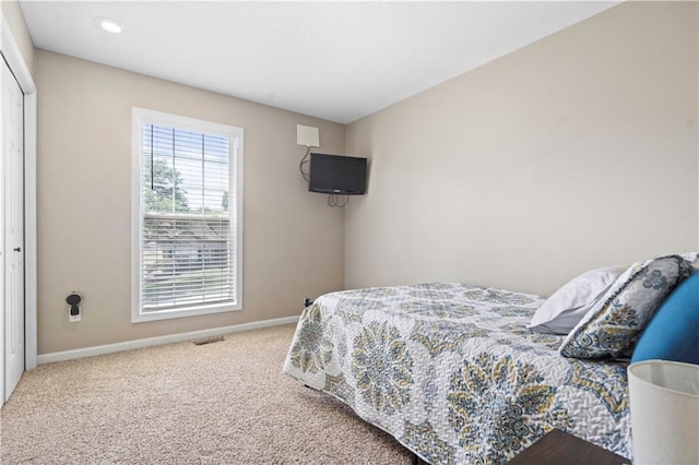 109 NW Whitlock Dr, Lees Summit, MO 64081 - carpeted bedroom with a closet and recessed lighting