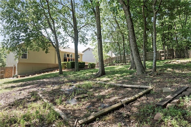 109 NW Whitlock Dr, Lees Summit, MO 64081 - view of yard